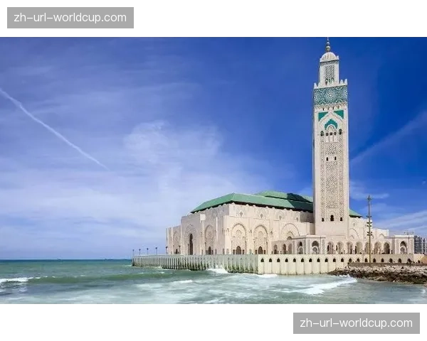 “特巴斯透露计划在摩洛哥举行海外赛，卡萨布兰卡成首选城市”